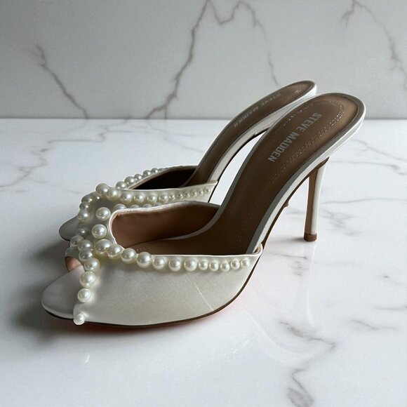 STEVE MADDEN Priya White Satin Pearl Detailed Sandals Heels size 9.5 NEW NWOB - Picture 1 of 12